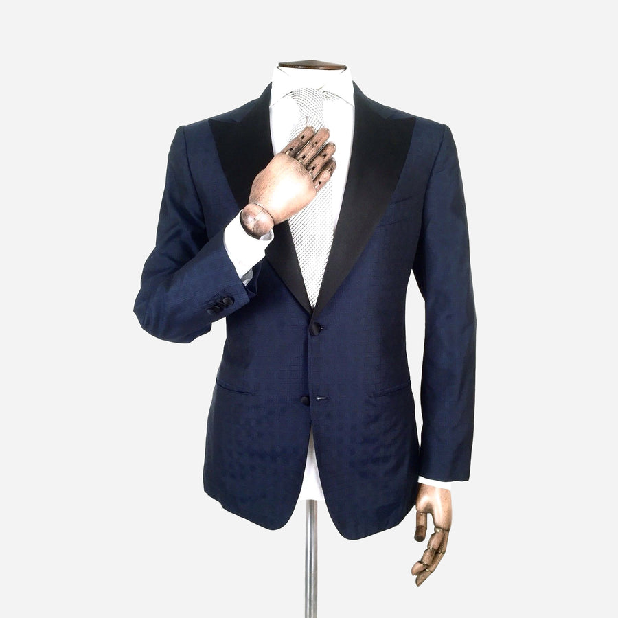 Kiton Silk Dinner Jacket <br> Size 40 UK